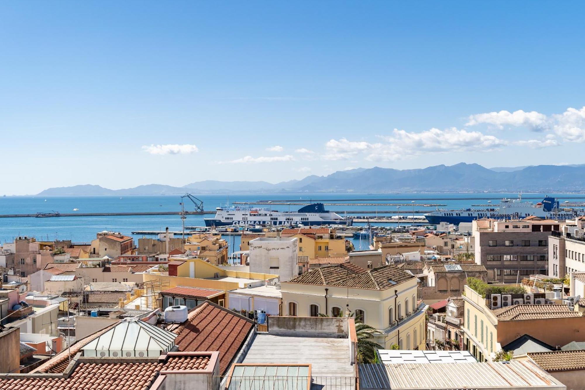 La Dolce Vita Cagliari Ngoại thất bức ảnh