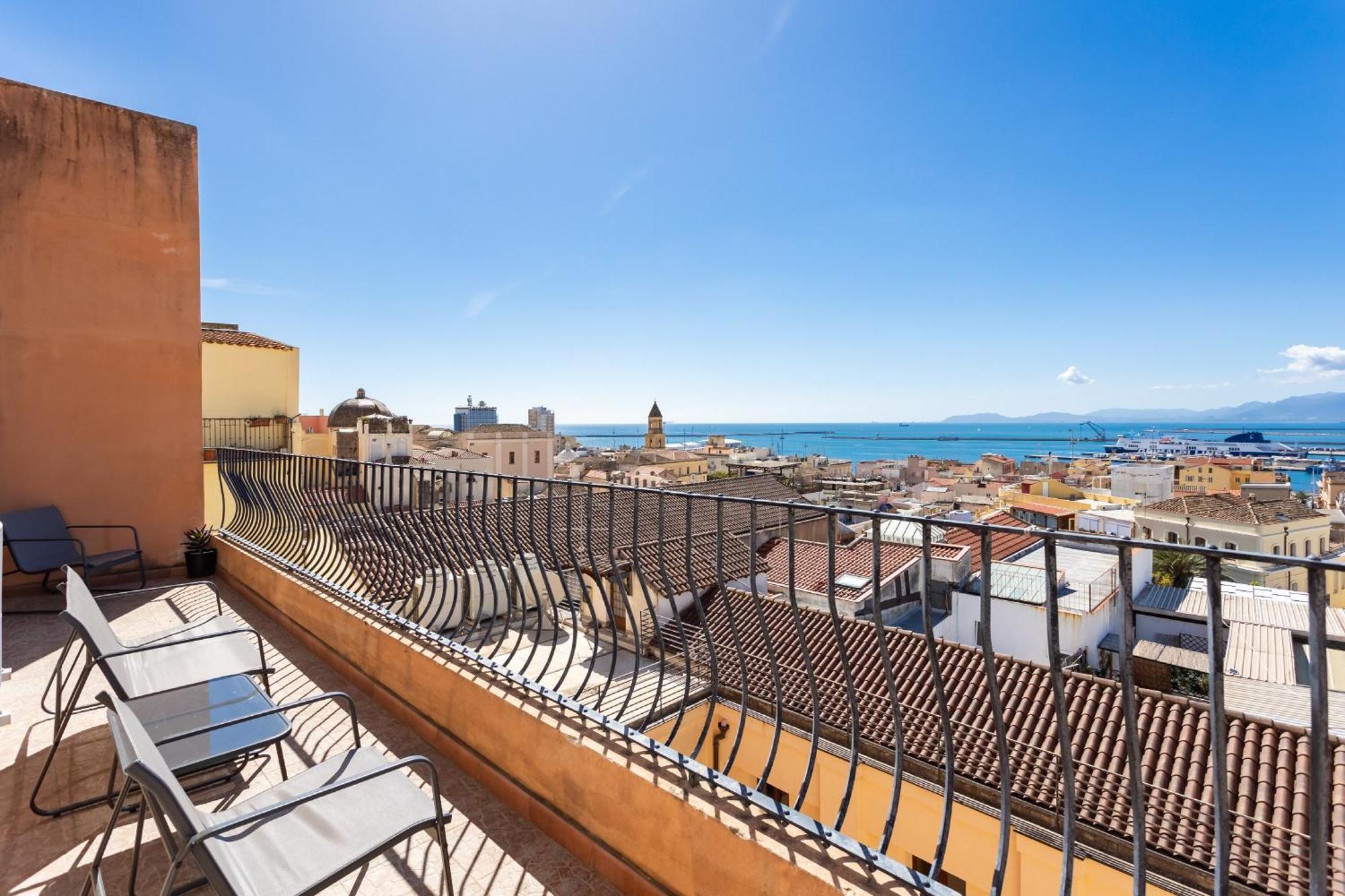 La Dolce Vita Cagliari Ngoại thất bức ảnh