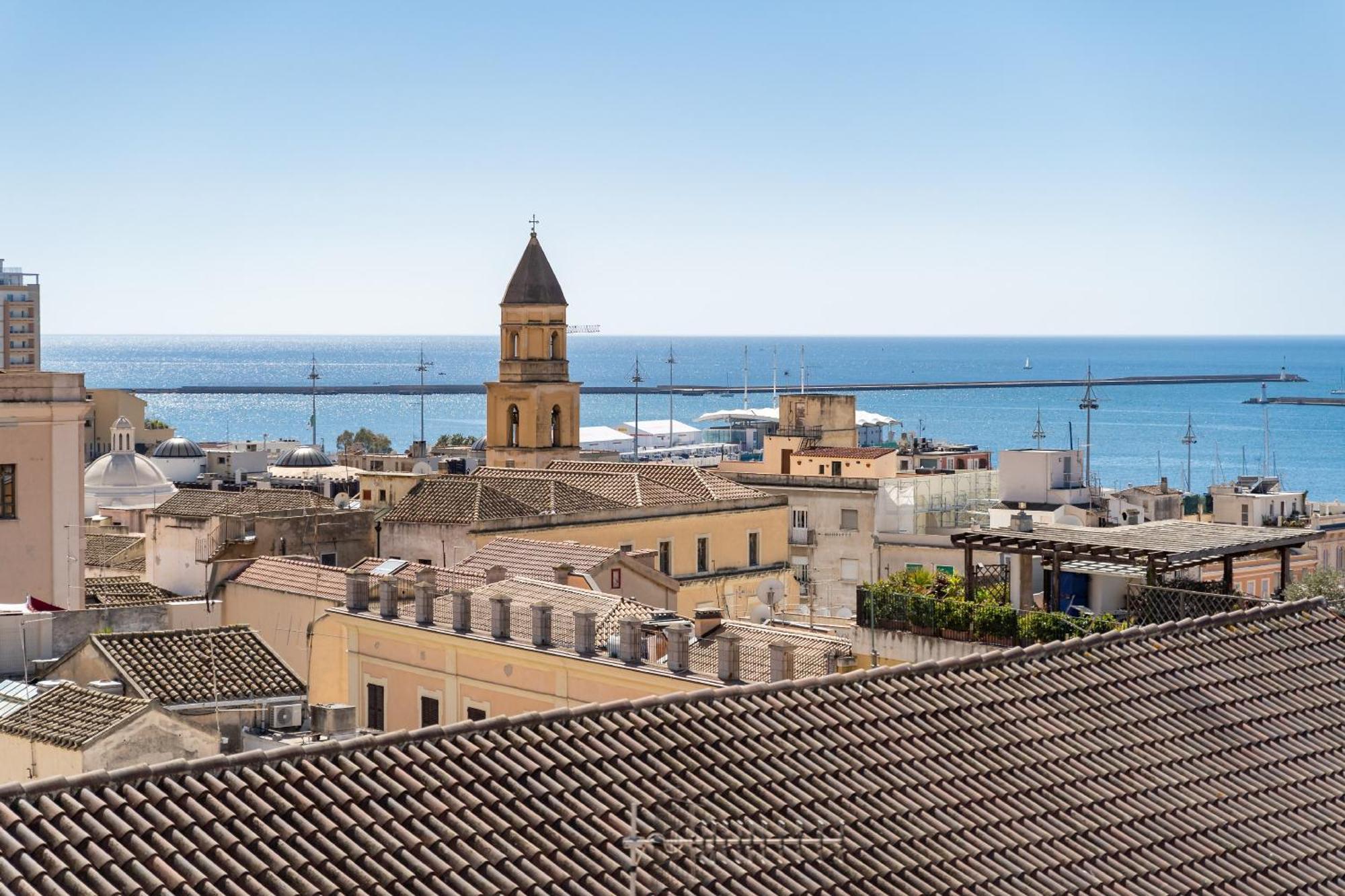 La Dolce Vita Cagliari Ngoại thất bức ảnh