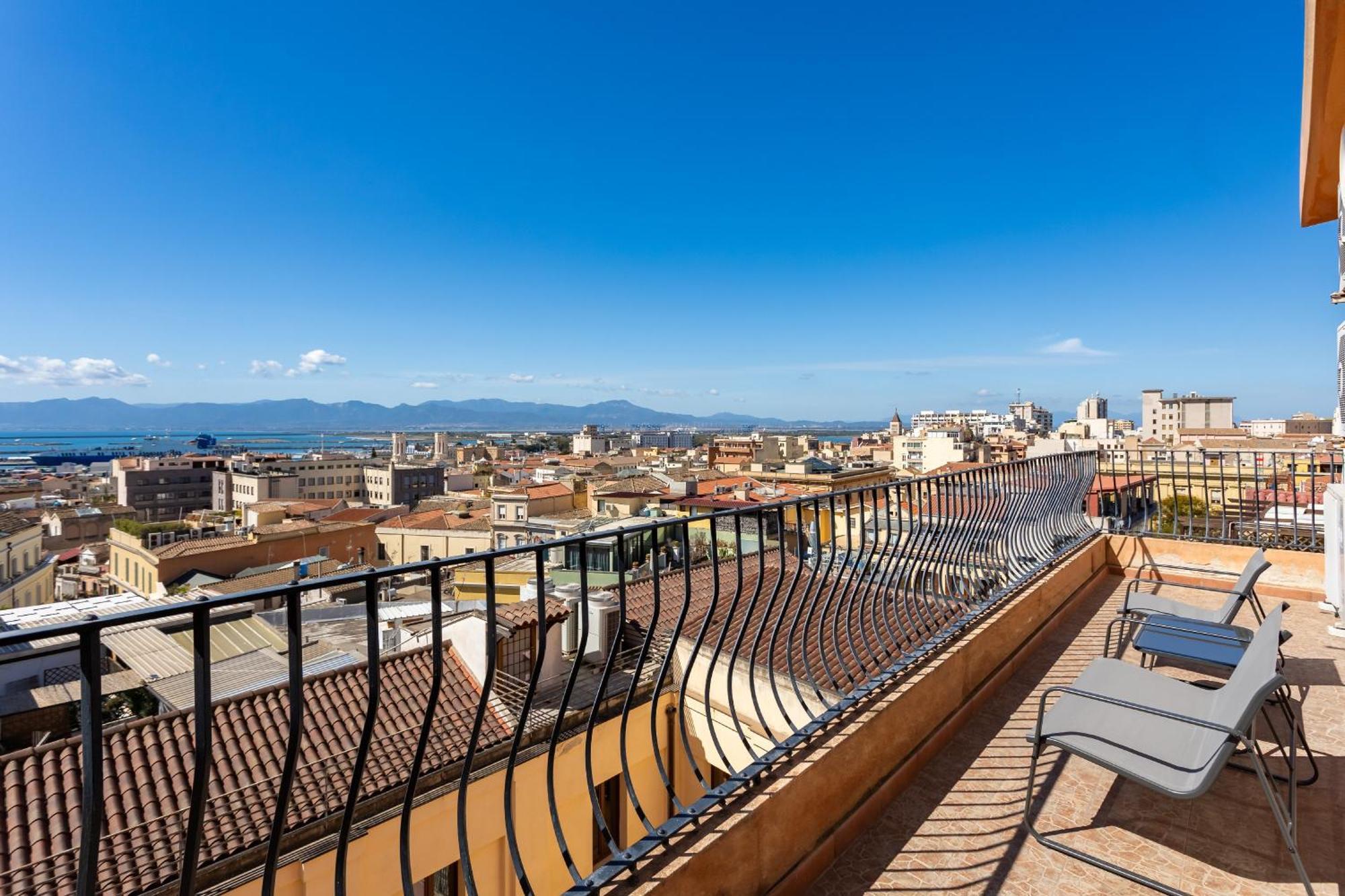 La Dolce Vita Cagliari Ngoại thất bức ảnh